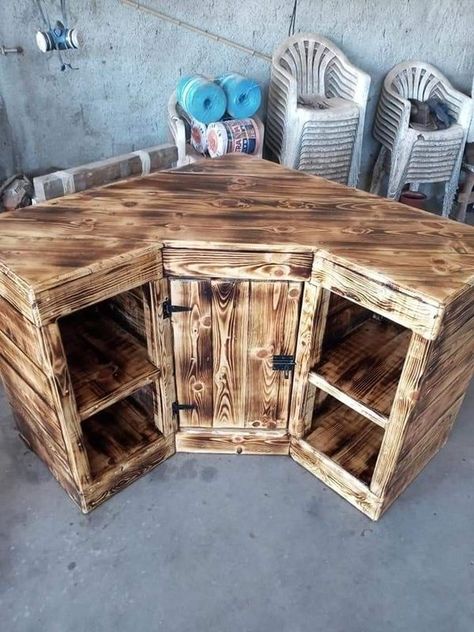 Rustic Wood Furniture Diy, Small Wood Projects Awesome Ideas, Small Wood Projects Diy, Diy Furniture Paint, Diy Projects Wood, Pallet Barn, Pallet Wood Shelves, Paint End Tables Diy, Paint End Tables