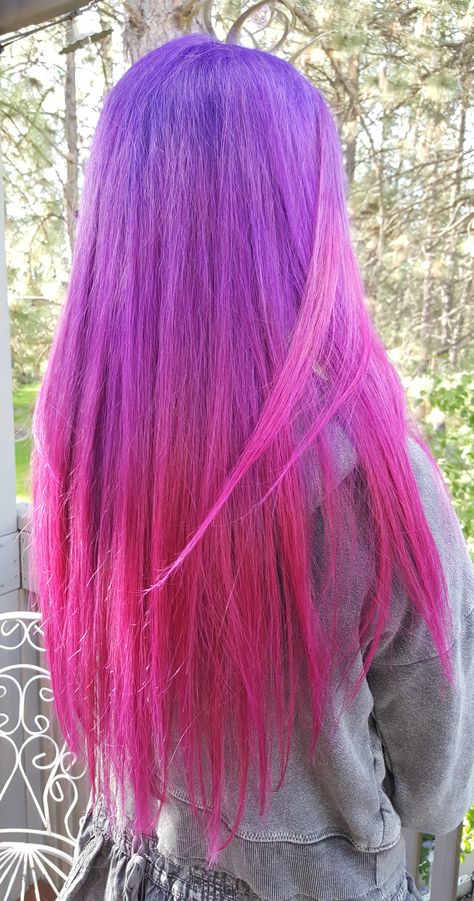 Pink N Purple Hair, Purple Pink Green Hair, Pink Hair With Purple Tips, Pink And Purple Hair Ombre, Purple To Pink Ombre Hair, Purple To Pink Hair, Violet Pink Hair, Pink And Purple Hair Ideas, Vibrant Purple Hair