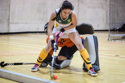 Indoor hockey Indoor Hockey, Field Hockey Goalie, Hockey Goalie, Field Hockey, Hockey, Hobbies, Vision Board, Ice Hockey