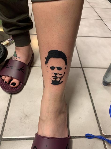 Michael Myers Small Tattoo, Minimal Horror Tattoo, Small Michael Myers Tattoo, Final Destination Tattoo, Micheal Myers Tattoo Ideas, Mike Myers Tattoo, Traditional Michael Myers Tattoo, Michael Myers Tattoo Stencil, Micheal Myers Tattoo Design