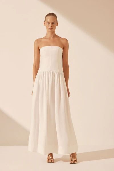 Bridal Dresses - Shona Joy International Shona Joy White Dress, Ivory Bridesmaid Dresses, Rehearsal Dinner Outfits, Engagement Party Dresses, White Strapless Dress, Shona Joy, Grad Dresses, Ivory Dresses, Pleated Maxi