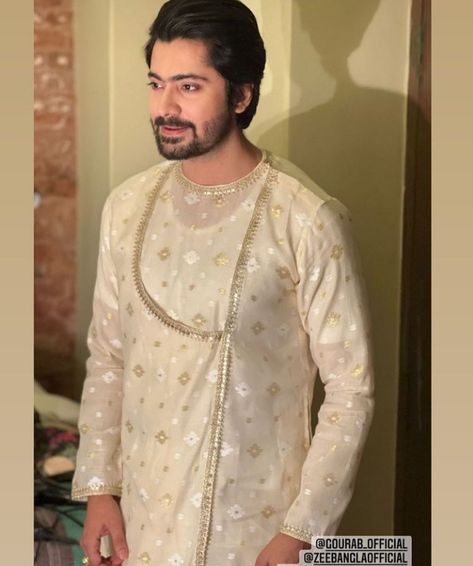 Angrakha Style Kurta For Men, Bengali Wedding Groom Dress, Angrakha Kurta Men, Bengali Punjabi For Men, Bengali Groom Outfit, Bengali Groom Outfit Wedding, Bengali Groom, Man Dress Design, Indian Wedding Clothes For Men