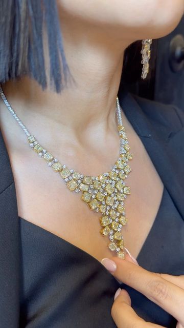 CHAMPAGNE GEM®️ by Bebe Bakhshi on Instagram: "A ray of sunshine with @novelcollection exquisite fancy yellow diamond set, featuring a brilliant diamond necklace set with exquisite fancy yellow diamonds and matching earrings. Contact @novelcollection for details. <> #MyLoveAffairWithDiamonds #YellowLovin #YellowDiamond #HighJewelry #Bridal #DiamondNecklace #Earrings #NYC #HongKong #DiamondEarrings #NovelCollection #NewYork #ChampagneGem #YourDailyDoseOfSparkle #ChampagneGem900KSpecialEdition" A Ray Of Sunshine, Yellow Diamonds, Fancy Yellow Diamond, Ray Of Sunshine, Diamond Necklace Set, Diamond Set, Yellow Diamond, Brilliant Diamond, High Jewelry