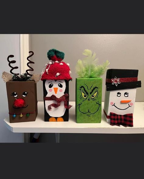 2x4 Crafts, Do Crafts, Christmas Diy Wood, Christmas Decorations Diy Crafts, Christmas Wooden Signs, Wooden Christmas Crafts, Christmas Idea, Fun Group, Christmas Decorations Diy Outdoor