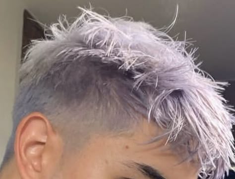 Lilac Hair Men, Light Purple Hair Men, Male Pink Hair, Pink Grey Hair, Silver Purple Hair, Ice Hair, Pastel Purple Hair, Model Hairstyle, Short Dyed Hair