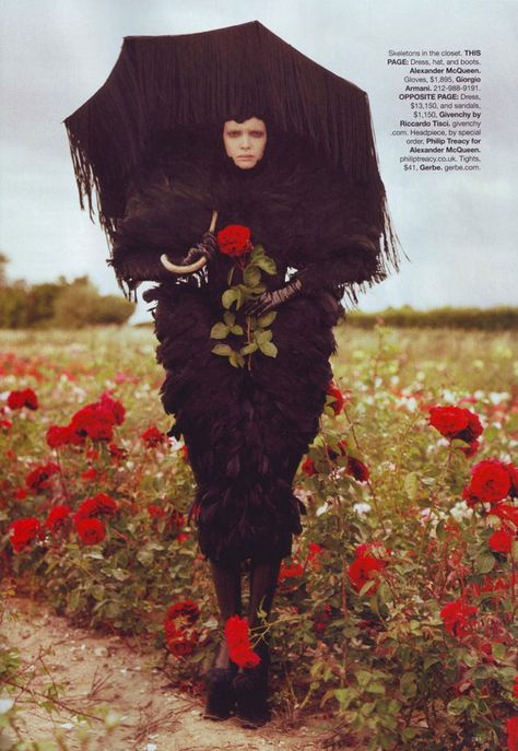 Tim Walker Photography, Tim Walker, Dramatic Makeup, Fashion Photography Inspiration, Harper’s Bazaar, Artistic Photography, Harper's Bazaar, Harpers Bazaar, Beetlejuice