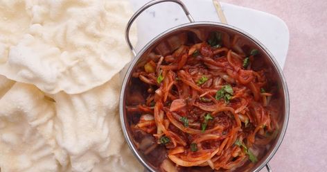 Jump to Recipe Assalamu alaikum wa rahmatullahi wa barakatuhu! In the Name of Allah, Most Gracious, Most Merciful The perfect s... Indian Onion Relish Recipe, In The Name Of Allah, Relish Recipes, Name Of Allah, Mint Sauce, Onion Salad, Onion Relish, Assalamu Alaikum, Halal Recipes