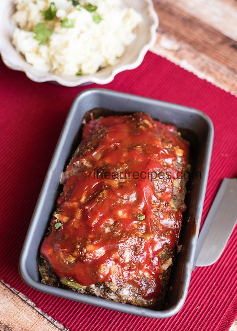 Classic Meatloaf Recipe | I Heart Recipes Meatloaf Recipe No Ketchup, Meatloaf Easy, Basic Meatloaf, Tartiflette Recipe, I Heart Recipes, Beef Meatloaf, Homemade Meatloaf, Classic Meatloaf Recipe, Ketchup Recipe