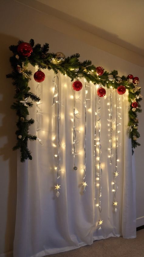 Transform your living room with these DIY indoor Christmas decorations ideas Whether you have a large apartment or small house these simple cheap and easy decorations will bring holiday cheer to every corner from the hallway to the kitchen and even the windows Curtain Rod Decor Ideas, Christmas Decor Inside House, Christmas Decor For Small Living Room, Christmas Decor Small House, Indoor Christmas Decorations Ideas, Indoor Window Christmas Decor Ideas, Arch Christmas Decor, Simple Christmas Decorations Living Room, Diy Indoor Christmas Decorations