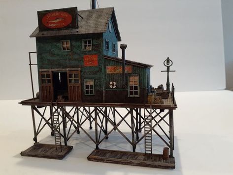 Fisherman House, Ho Scale Buildings, Fishing Shack, Isle Of The Lost, Cannery Row, Summer Christmas, Trailer Home, Miniature Houses, Steam Trains