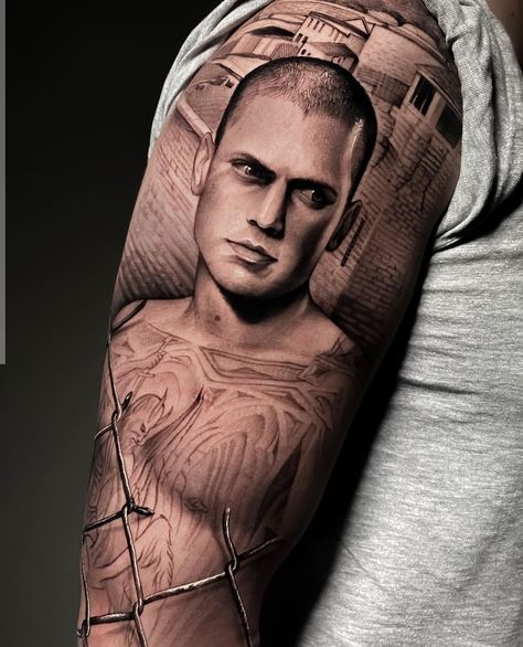 Prison Break Tattoo Ideas, Michael Scofield Tattoo, Prison Break Tattoo, Tattoo Ideas Males, Michael Scofield, Desenho Tattoo, Wolf Tattoo, Prison Break, Halloween Black