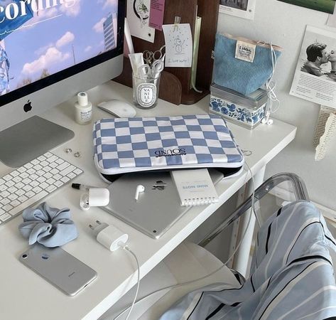 Blue Study Aesthetic, Aesthetic Desk Setup, Blue Academia, Vlogging Aesthetic, Aesthetic Organization, Desk Organisation, Desk Tour, Drawing Desk, Dream Desk