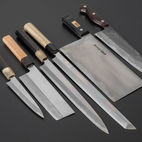 Sushi Knife, Cooking Knife Set, Forging Knives, Cooking Knife, Damascus Kitchen Knives, Cutlery Design, Japanese Knives, Industrial Style Kitchen, Japanese Kitchen Knives