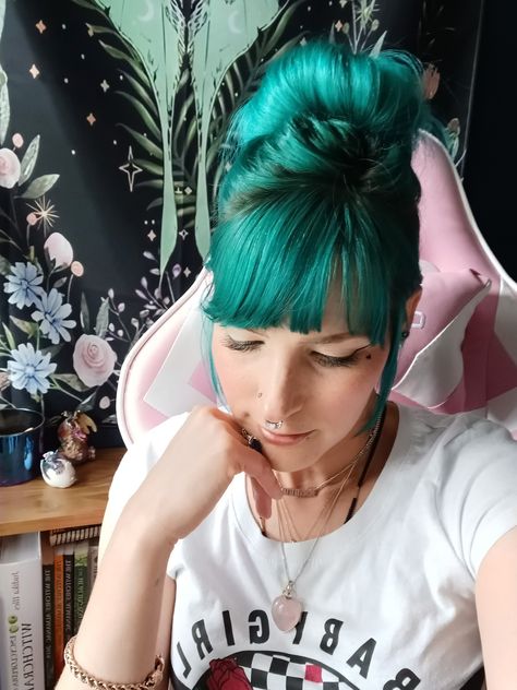 Witch Hair, Arctic Fox, Sea Witch, Unicorn Hair, Pastel Blue, Blue Sea, Pretty Hairstyles, Hair Inspo, Blue Green