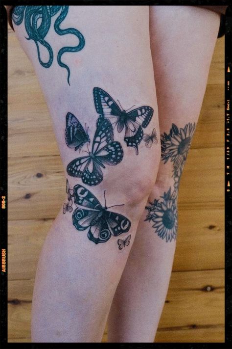 Butterfly Knee Tattoos Women, Knee Butterfly Tattoo, Butterfly Lady Tattoo, Butterfly Knee Tattoo, Butterfly Thigh Tattoo, Tattoo Fixes, Unique Butterfly Tattoos, Cute Henna Tattoos, App Filter