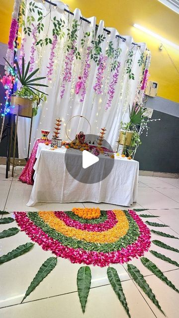 Priya Goel on Instagram: "Flower Rangoli 🌸🌼 for Gannu ji 🙏🌺🥰...  Follow for more ✅👌🏻🌸  This beautiful flower Rangoli can also be done for ONAM to make POOKALAM 🌸🌼  And this lovely song is also dedicated to him 🌺🙏 🐀...  SAVE ✅️ this easy festive Decor Idea 🪔🌸 ✨️ for all the upcoming festivals 🌿✨️  SHARE❣️ with your friends/family 💯✅️  #flower #Rangoli #flowerrangoli #ganpati #diwali #festival #ganesha #easyrangoli #simple #easy #onam #pookalam #idea #festive #festivevibes #festivals #home #decoration #decor #diy #reelsinstagram #reelsviral #reels" Rangoli Making Ideas, Home Decoration Ideas For Diwali, Diwali Flower Decorations At Home, Diwali Rangoli With Flowers, Flower Rangoli Ideas, Rangoli For Diwali Festivals, Flower Rangoli For Diwali, Diwali Flower Rangoli, Easy Flower Rangoli