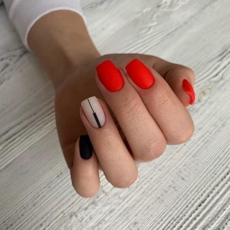 Cool Design Nails Creative, Black N Red Nail Designs, Creative Gel Nails, Winning Money, Summer Nails 2023, Fall Nail Trends, Subtle Nails, Glitter Gel Nails, Minimal Nails