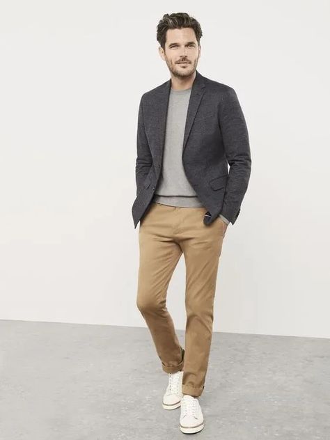 Smart Casual for Men: Dress Code Guide & Outfit Inspiration • Styles of Man Smart Casual Dress Code, Smart Casual Shirts, Office Dress Code, Mens Smart Casual Outfits, Smart Casual Menswear, Mens Business Casual Outfits, Dress Code Casual, Smart Casual Dress, Smart Casual Men