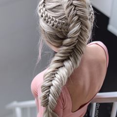 Chunky Fishtail Braid with accent Slide-up 4-Strands 🌸 Easy Fishtail Braid, Fishtail Hairstyles, Underlights Hair, Fishtail Braid Hairstyles, Fishtail Braid, Long Hair Wedding Styles, Short Natural Hair Styles, Teen Hairstyles