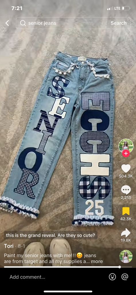 Hoco Jeans Painted, Senior Jeans Ideas High Schools, Homecoming Jeans Ideas, Senior Painted Jeans, Senior Year Diy, Senior Year Things, Senior Year Fun, Graduation Look, Senior Overalls