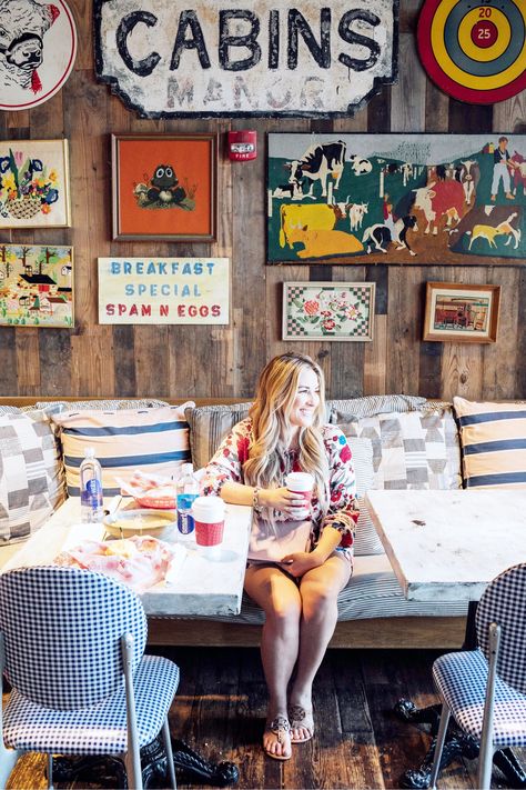 Breakfast at Cabin 82 coffee shop at Graduate Oxford hotel // 9 Best Things to Do in Oxford, MS // Walking in Memphis in High Heels Things To Do In Oxford Mississippi, Oxford Mississippi Things To Do In, Oxford Ms, Downtown Memphis Photoshoot, Oxford Ms Restaurants, Walking In Memphis, The Grove Ole Miss, Oxford Mississippi, Mississippi Travel