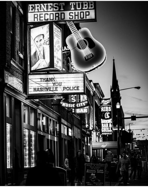 Nashville.. Tennessee. USA Nashville Aesthetic, Nashville Music City, Nashville Music, City Tattoo, Record Shop, Bar Grill, Music City, White Photos, Black White Photos