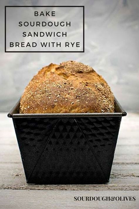 Sourdough Sandwich Loaf, Rye Bread Sandwiches, Sandwhich Bread, Loaf Bread Recipe, Sourdough Rye Bread, Sourdough Sandwich Bread, Rye Sourdough, Food Sandwiches, Easy Sourdough Bread Recipe