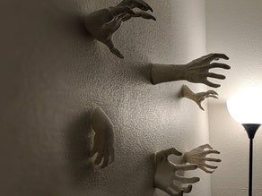 Creepy Hand, Drukarka 3d, Horror Photos, Creepy Decor, Halloween 3d, Horror Decor, Halloween Tattoo, Wreaths Diy, Spooky Scary