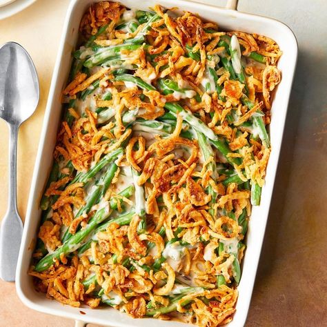 Green Bean Casserole Vegan, Casserole Vegan, Traditional Green Bean Casserole, Healthy Green Bean Casserole, Healthy Green Beans, Best Green Bean Casserole, Homemade Green Bean Casserole, Classic Green Bean Casserole, Food Collage