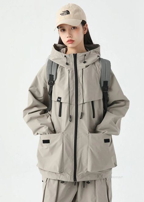 Dystopian Aesthetic Clothes, Gorpcore Windbreaker, Techwear Jacket, Fall Booties, High Neck Designs, Camping Outfits, Everyday Chic, Puffy Jacket, Stylish Jackets