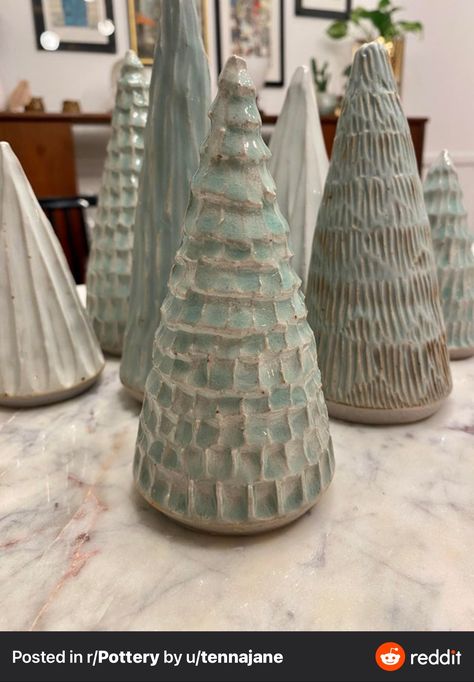 Holiday Pottery, Christmas Pottery, Clay Christmas Decorations, Potted Christmas Trees, Ceramic Christmas Decorations, Pottery Projects, Christmas Cones, Ceramic Tree, Beginner Pottery