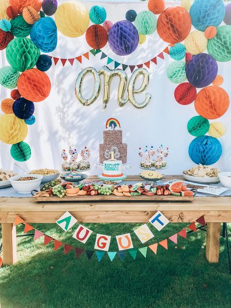 Rainbow Baby Birthday Party, Rainbow Baby Birthday, Birthday Colors, Cake Colors, Rainbow Themed Birthday Party, Colorful Backdrop, Colors Party, Rainbow First Birthday, Boys First Birthday Party Ideas