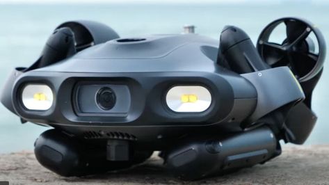 Dive into the sea with this state-of-the-art underwater drone Drone Submarine, Sci Fi Drone, Underwater Drone Concept, Drone Swarm Sci Fi, Ocean Drone Photography, Underwater Drone, Art Underwater, Samsung Galaxy Tablet, Underwater Images