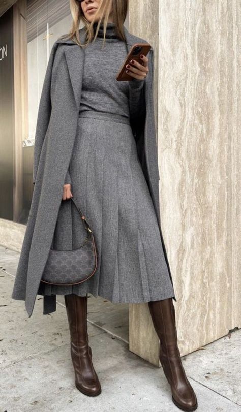 Grey Wool Skirt Outfit, Gray Skirt Outfit Winter, Gray Outfits For Women, Grey Monochromatic Outfit, Wool Skirt Outfit, Gray Skirt Outfit, Money Clothing, Monochromatic Outfit, Winter Skirt Outfit