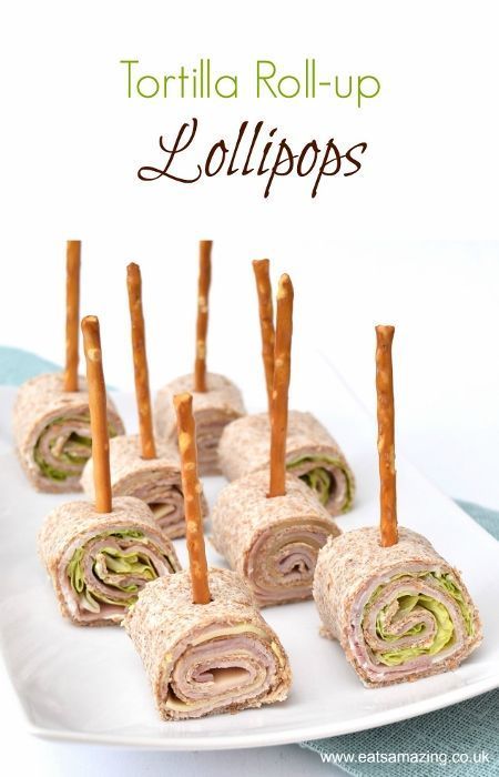 Fun and healthy cute party food idea - tortilla roll-up lollipops with edible sticks, a great platter idea for summer BBQs too! Healthy Kids Party Food, Childrens Party Food, Easy Finger Foods, Recipes Tutorials, Party Snacks Easy, Healthy School Snacks, Healthy Party Food, Uk Recipes, Birthday Party Snacks