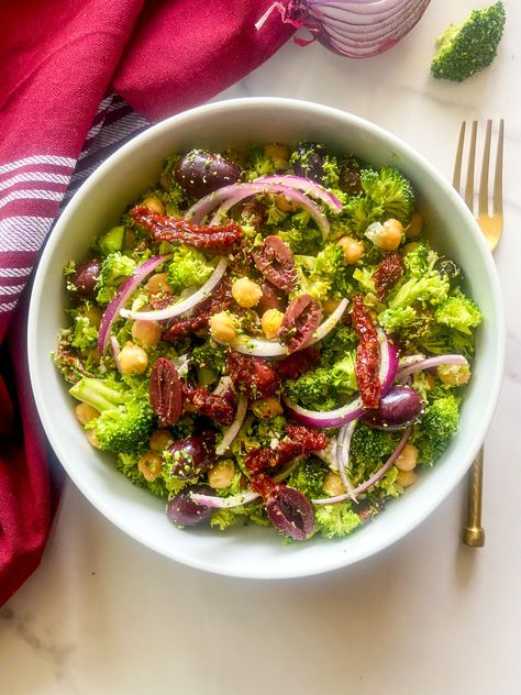 Greek Broccoli Salad Greek Broccoli Salad, Greek Broccoli, Cooked Broccoli, Broccoli Salad Recipe, Salad Meal Prep, Greek Flavors, Easy Hummus, Mediterranean Salad, Toasted Pumpkin Seeds