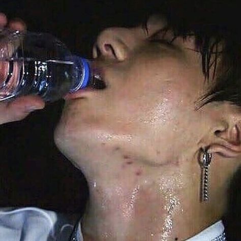 Jungkook's Abs, I Do Not Care, Jungkook Selca, Jeon Jungkook Photoshoot, Jungkook Aesthetic, The Perfect Guy, First Love Bts, Jungkook Abs, Natural Face