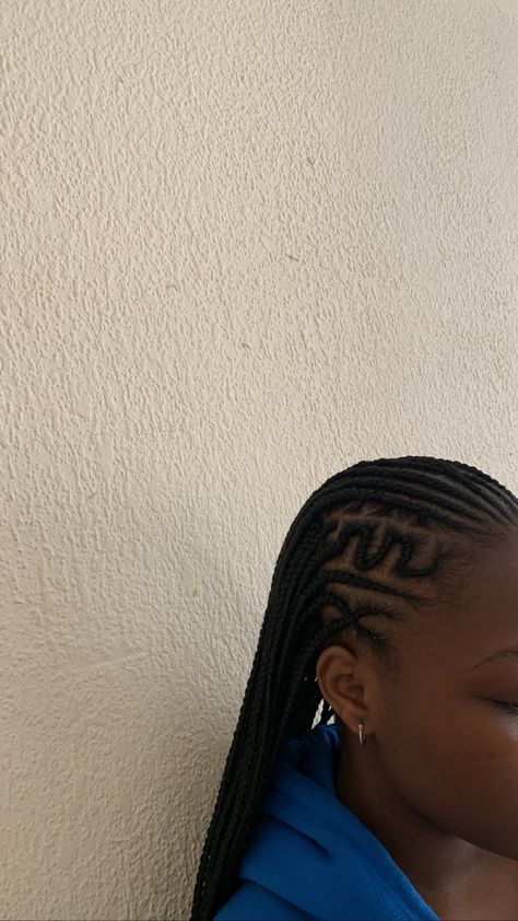 Fulani Braids Zig Zag, Cornrow Zig Zag, Zig Zag Fulani Braids, Creative Cornrows, Girls Braided Hairstyles Kids, Cornrows Natural Hair, Flat Twist Hairstyles, Braids Styles, Edges Hair