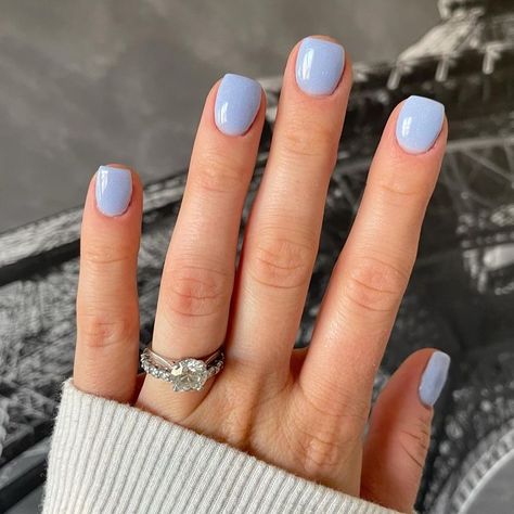 Dip Powder Blue Nails, Dip Nail Ideas Square, Dip Nail Ideas Short, Light Blue Dip Nails, Simple Dip Nails, Light Blue Summer Nails, Blue Dip Nails, Blue Shellac Nails, Blueberry Milk Nails