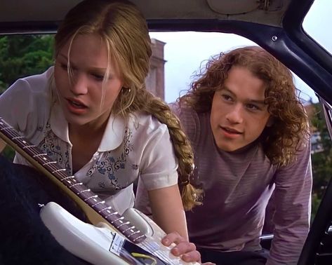 Romcom Movies, Kaptan Jack Sparrow, Julia Stiles, 10 Things I Hate About You, Septième Art, I Love Cinema, Chick Flicks, Movie Couples, Romantic Movies