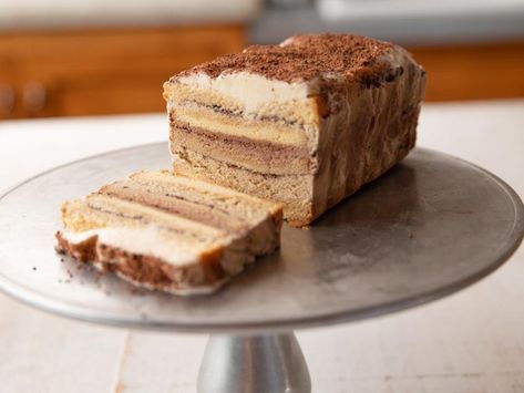 Frozen Tiramisu Cake Recipe Frozen Tiramisu, Tiramisu Cake Recipe, Ree Drummond Recipes, Easy Ice Cream Cake, Easy Ice Cream, Tiramisu Cake, Tiramisu Recipe, Ice Cream Desserts, Köstliche Desserts