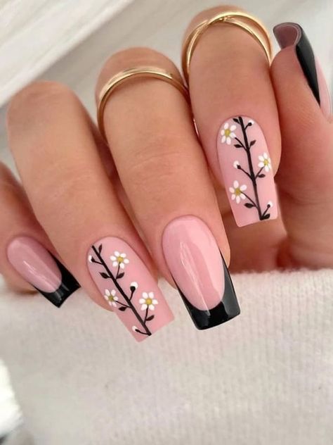 black french tips with spring flowers Black Nails With Flowers, Black Flower Nails, Black Spring Nails, Nail Designs And Colors, Round Nail Designs, Fingernail Ideas, Future Nails, Black French Nails, Swirl Nail Art