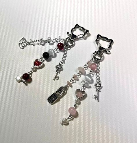 Matching Items For Best Friends, Matching Keychains Best Friends, Glass Cottage, Keychain Y2k, Coquette Heart, Aesthetic Fairy, Diy Jewelry Rings, Me And My Friend, Y2k Accessories