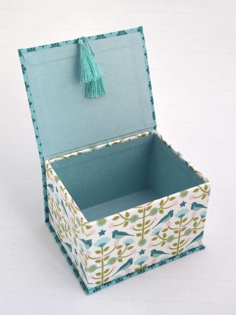 Secret Box Diy, Shoe Box Crafts, Fabric Covered Boxes, Cardboard Storage, Cardboard Box Crafts, Diy Storage Boxes, Secret Box, Secret Storage, Diy Garden Furniture