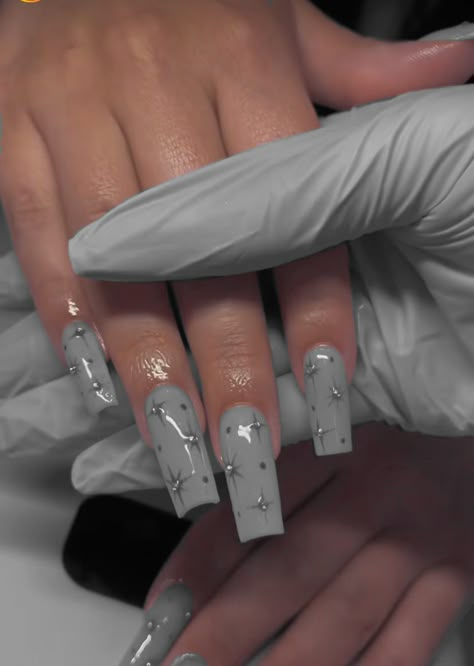 Short Nail Designs Gray, Square Acrylic Nails Gray, Grey Nail Inspo Acrylic, Gray Nail Ideas, Grey Nails Acrylic, Gray Nails Ideas, Grey Acrylics, Gray Acrylic Nails, Grey Nails Ideas