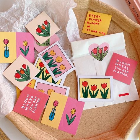 طابع بريدي, Album Journal, Phone Gift, Phone Decoration, Flower Stickers, Bloom Where You Are Planted, 카드 디자인, Cartoon Flowers, School Supply Labels