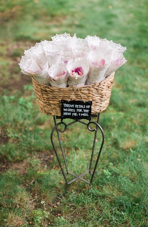 Backyard Wedding Seating Ideas, Backyard Wedding Seating, Wedding Seating Ideas, Petal Toss Wedding, Flower Petals Wedding, Garden Wedding Ideas, Petal Toss, Wedding Toss, Wedding Send Off