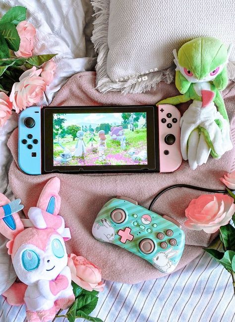 Pokemon Nintendo Switch, Pikachu And Eevee, Switch Cases, Pokemon Sylveon, Nintendo Lite, Kawaii Pokemon, Nintendo Switch Controller, Nintendo Switch System, Nintendo Switch Case