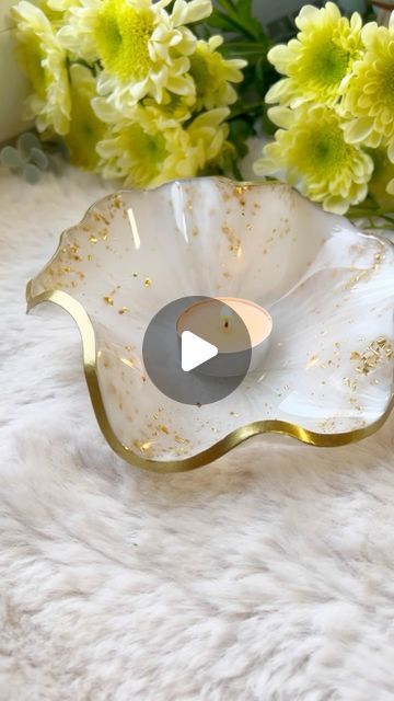 Candle Resin Holder, Resin Bowl Ideas, Resin Bowls Diy How To Make, Resina Epoxi Ideas, Resin Bowls, Resin Candle Holder, Epoxy Resin Projects, Resin Bowl, Diy Bowl