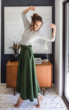 Maxi Skirt Sewing, Pinafore Top, Linen Wrap Skirt, Skirt Styling, Maxi Wrap Skirt, Australian Summer, Mama Cloth, Skirt A Line, Poncho Jacket